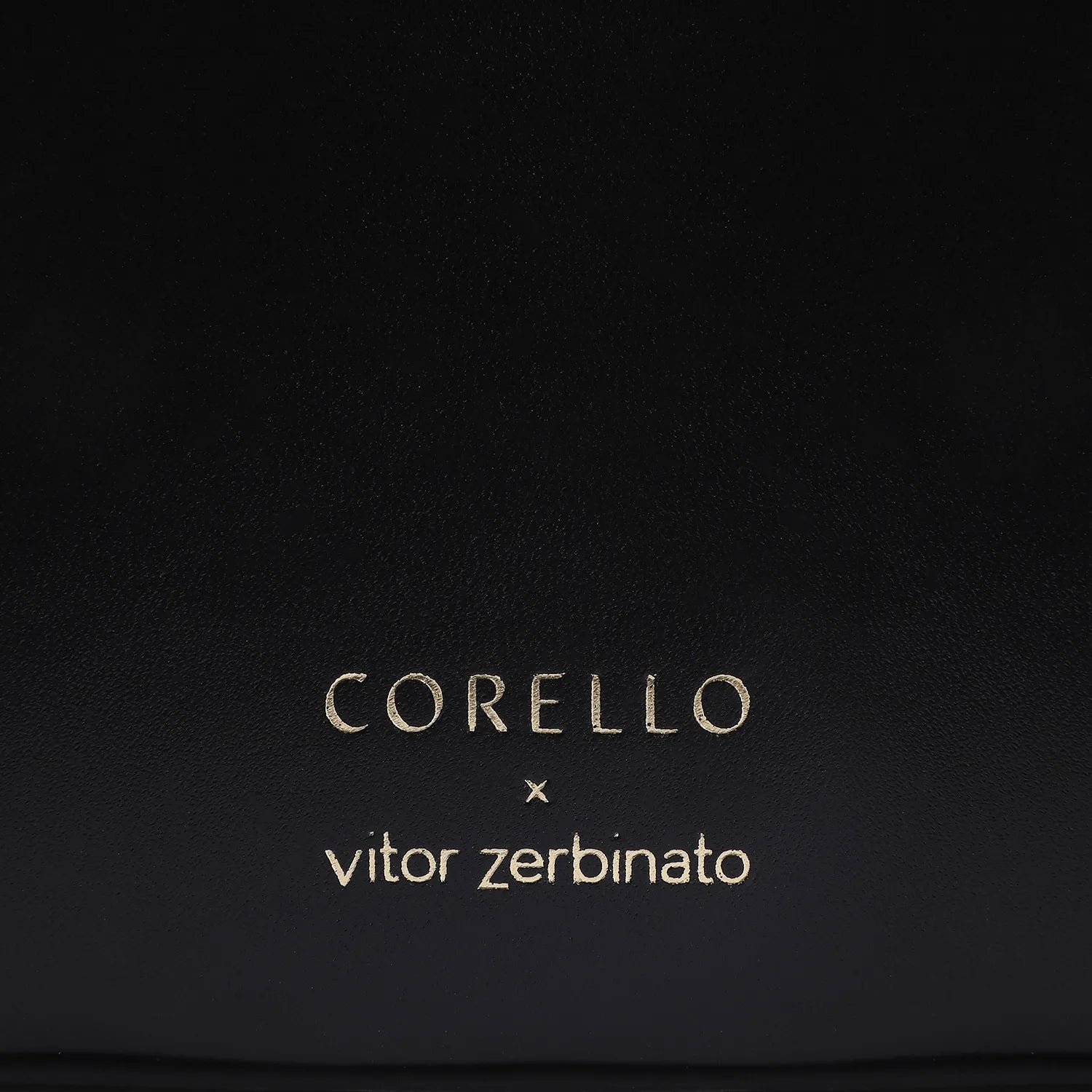 Bolsa De Ombro Corello x Vitor Zerbinato Couro Preto