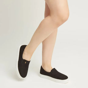 Tênis Slip On Acamurçado Preto