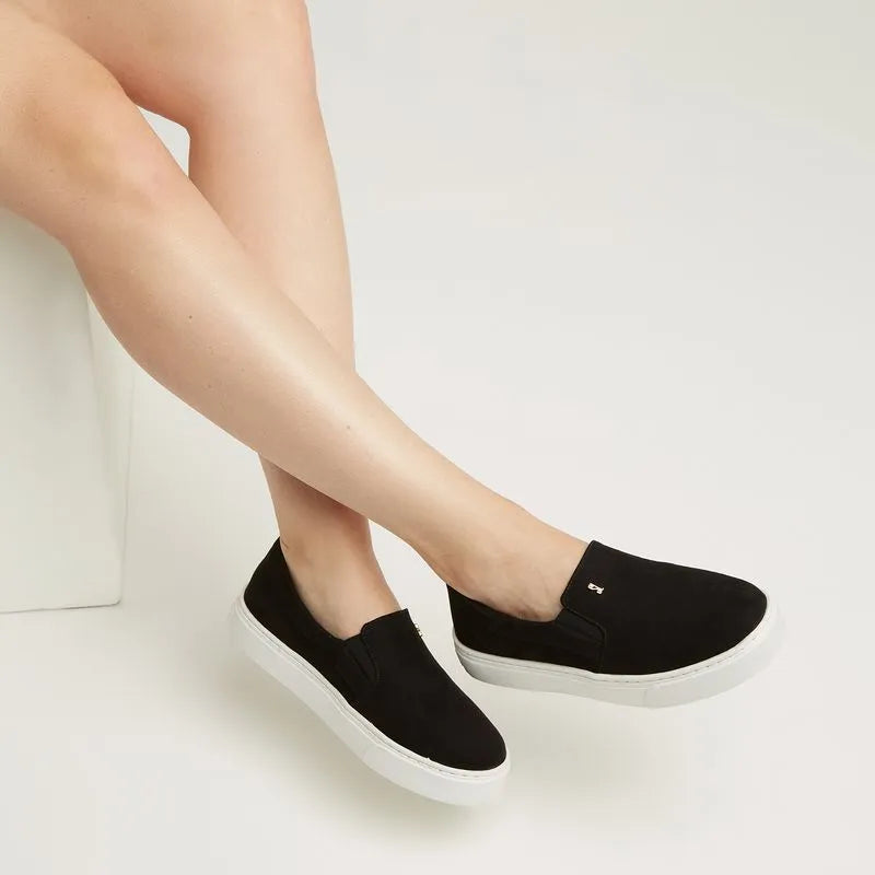 Tênis Slip On Acamurçado Preto