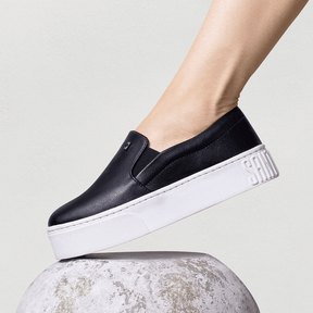 Tênis Feminino Slip On Flatform Preto Santa Lolla